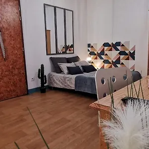 https://le-lucerne-entre-thermes-et-centre-ville-lamaisondefrancois03.hotels-rhonealpes.com